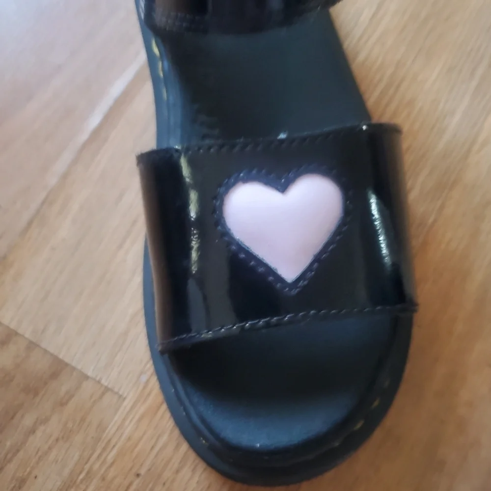 Doc Marten Marlow Heart Kids Sandals, Size 3
